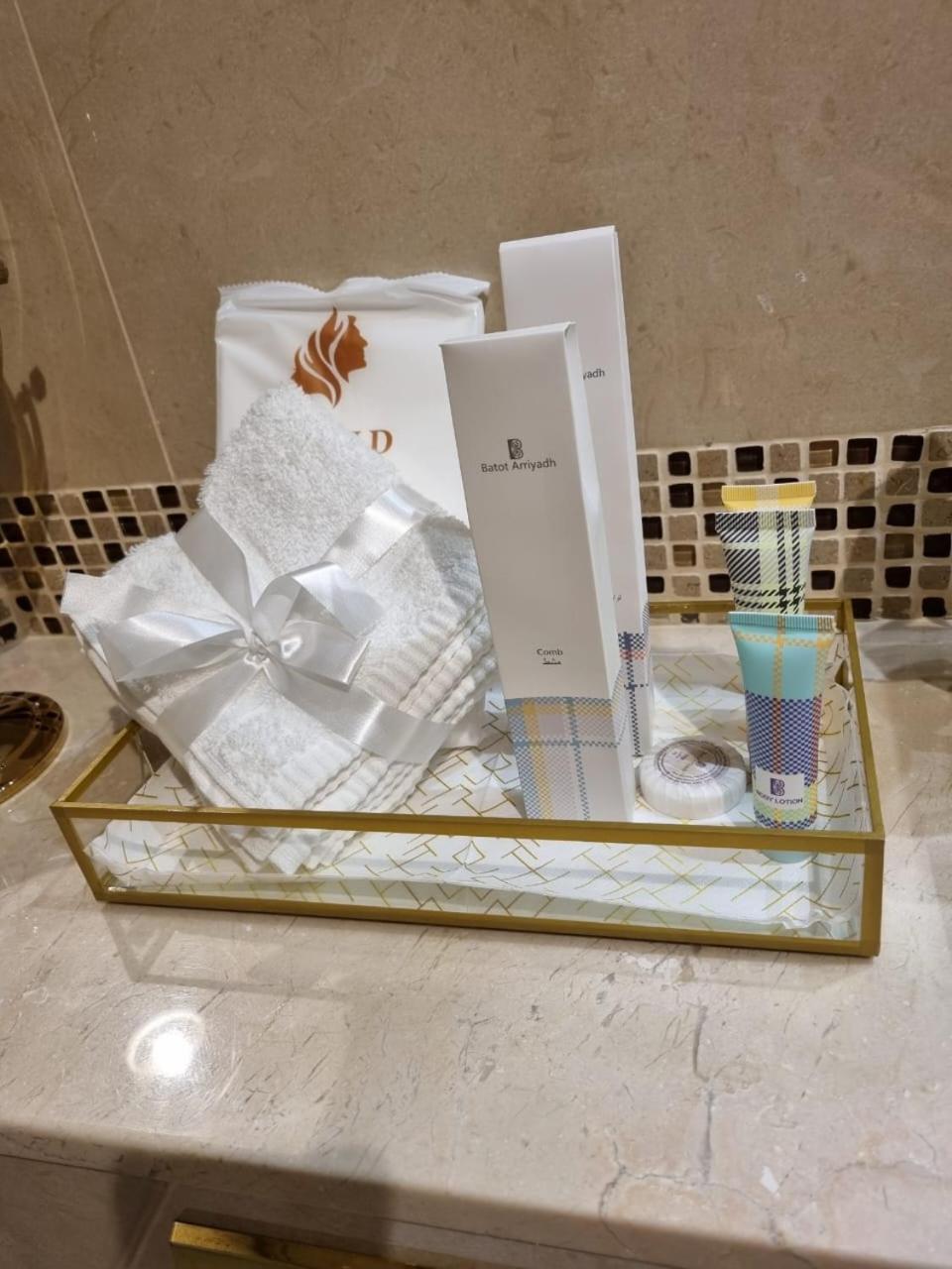 فاخرة في برج رافال * Riyadh